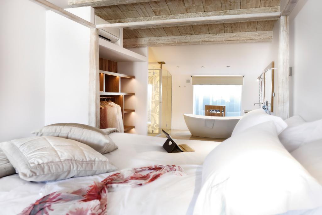 Boutique Hotel Urbisol Calders Exteriér fotografie